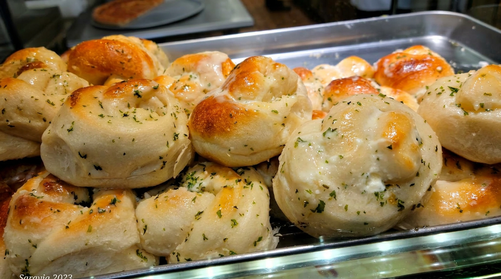 Buffalo chicken and garlic knots
